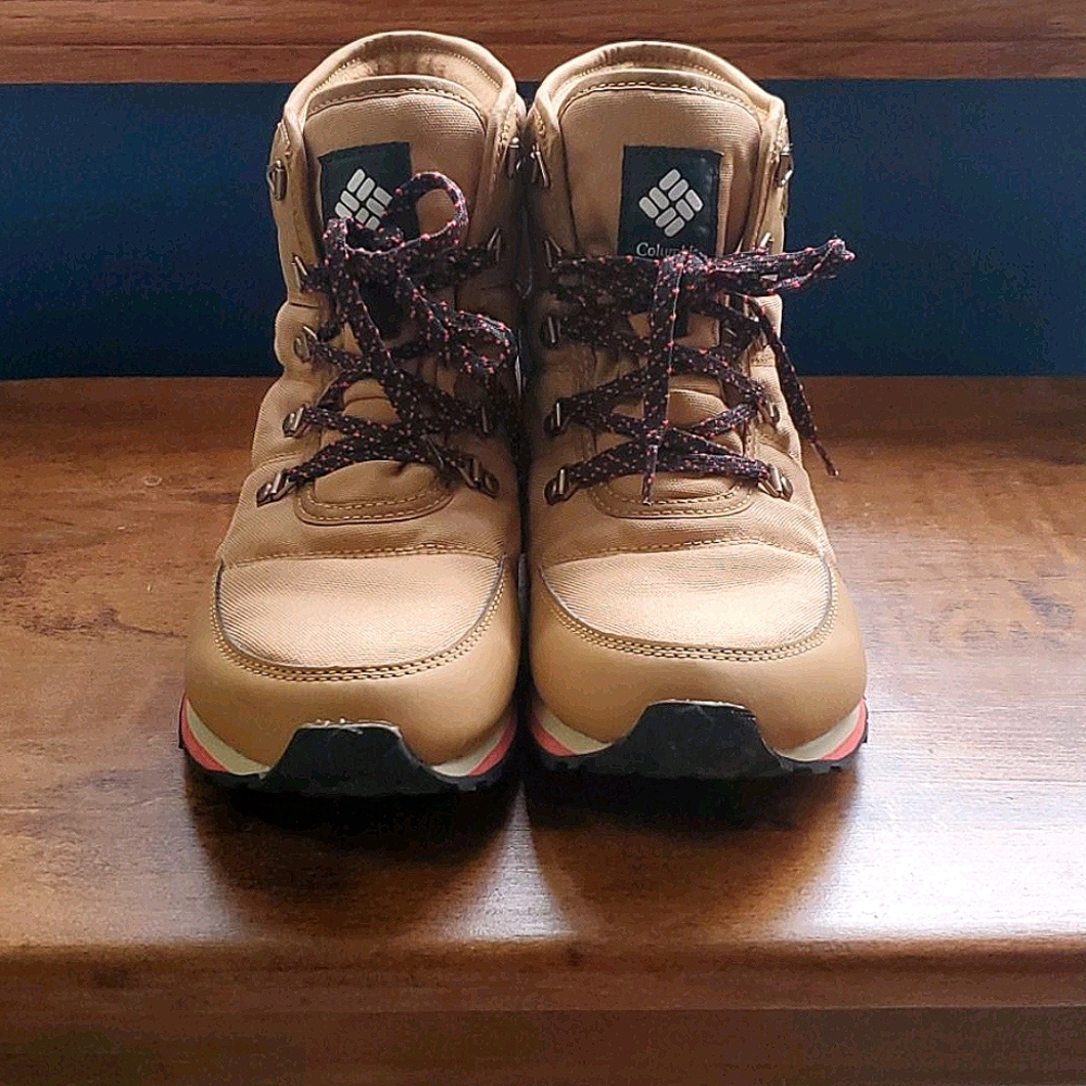 Columbia Boots
